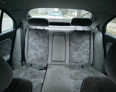 Зелений Міцубісі Харизма, об'ємом двигуна 1.8 л та пробігом 621 тис. км за 1399 $, фото 13 на Automoto.ua