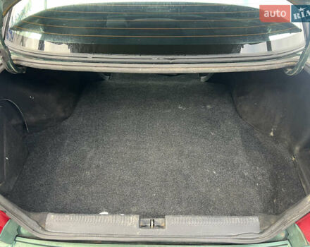 Зелений Міцубісі Харизма, об'ємом двигуна 1.8 л та пробігом 314 тис. км за 2000 $, фото 8 на Automoto.ua