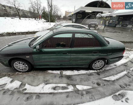 Зелений Міцубісі Харизма, об'ємом двигуна 1.8 л та пробігом 314 тис. км за 2000 $, фото 2 на Automoto.ua