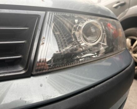 Зеленый Мицубиси Харизма, объемом двигателя 1.6 л и пробегом 211 тыс. км за 3200 $, фото 12 на Automoto.ua