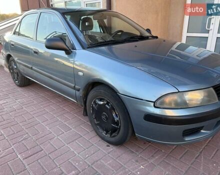 Зеленый Мицубиси Харизма, объемом двигателя 1.6 л и пробегом 193 тыс. км за 3456 $, фото 3 на Automoto.ua