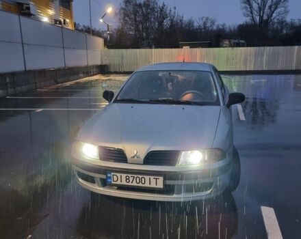 Зелений Міцубісі Харизма, об'ємом двигуна 1.6 л та пробігом 220 тис. км за 3200 $, фото 1 на Automoto.ua