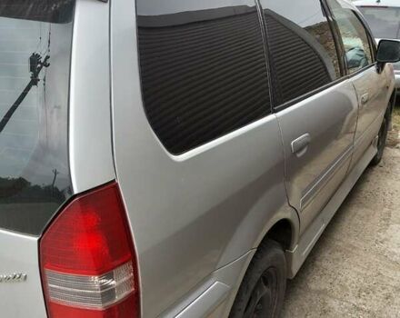 Мицубиси Шариот 2000 в Черноморске (Ильичевске) на Automoto.ua Серый Мицубиси Шариот, объемом двигателя 2.4 л и пробегом 311 тыс. км за 3000 $, фото 14 на Automoto.ua