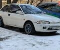 Белый Мицубиси Кольт, объемом двигателя 1.6 л и пробегом 300 тыс. км за 1200 $, фото 1 на Automoto.ua