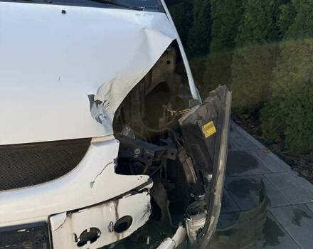 Белый Мицубиси Кольт, объемом двигателя 1.33 л и пробегом 305 тыс. км за 2500 $, фото 3 на Automoto.ua