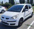 Білий Міцубісі Кольт, об'ємом двигуна 1.3 л та пробігом 295 тис. км за 4208 $, фото 1 на Automoto.ua