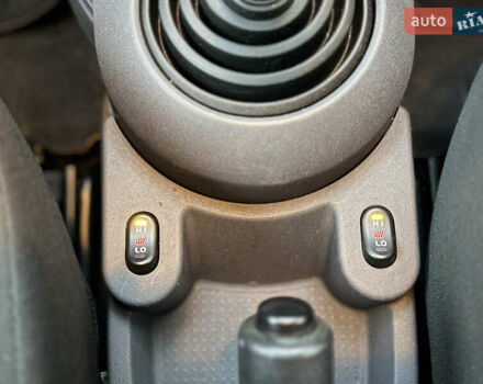 Белый Мицубиси Кольт, объемом двигателя 1.3 л и пробегом 120 тыс. км за 5550 $, фото 14 на Automoto.ua