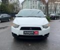 Белый Мицубиси Кольт, объемом двигателя 1.1 л и пробегом 158 тыс. км за 5490 $, фото 2 на Automoto.ua