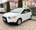 Белый Мицубиси Кольт, объемом двигателя 1.3 л и пробегом 122 тыс. км за 5600 $, фото 1 на Automoto.ua