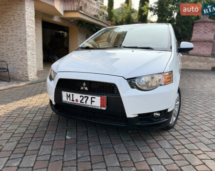 Белый Мицубиси Кольт, объемом двигателя 1.3 л и пробегом 87 тыс. км за 5550 $, фото 1 на Automoto.ua