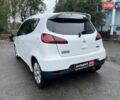 Белый Мицубиси Кольт, объемом двигателя 1.1 л и пробегом 158 тыс. км за 4740 $, фото 11 на Automoto.ua