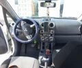 Белый Мицубиси Кольт, объемом двигателя 1.3 л и пробегом 200 тыс. км за 6499 $, фото 3 на Automoto.ua