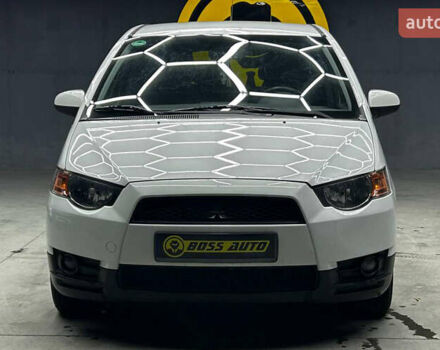 Білий Міцубісі Кольт, об'ємом двигуна 1.33 л та пробігом 138 тис. км за 7200 $, фото 1 на Automoto.ua