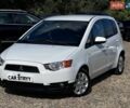 Білий Міцубісі Кольт, об'ємом двигуна 1.3 л та пробігом 192 тис. км за 6500 $, фото 1 на Automoto.ua