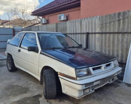 Білий Міцубісі Кольт, об'ємом двигуна 0 л та пробігом 100 тис. км за 800 $, фото 2 на Automoto.ua