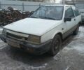 Белый Мицубиси Кольт, объемом двигателя 0 л и пробегом 325 тыс. км за 591 $, фото 1 на Automoto.ua