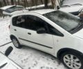 Белый Мицубиси Кольт, объемом двигателя 1.3 л и пробегом 280 тыс. км за 3600 $, фото 9 на Automoto.ua