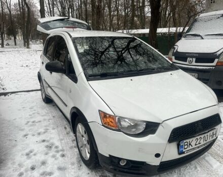 Белый Мицубиси Кольт, объемом двигателя 1.3 л и пробегом 280 тыс. км за 3600 $, фото 10 на Automoto.ua