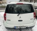 Белый Мицубиси Кольт, объемом двигателя 1.3 л и пробегом 280 тыс. км за 3600 $, фото 6 на Automoto.ua