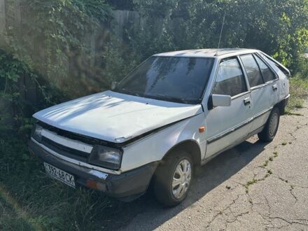 Мицубиси Кольт 1985 в Полтаве на Automoto.ua Белый Мицубиси Кольт, объемом двигателя 0 л и пробегом 250 тыс. км за 193 $, фото 1 на Automoto.ua