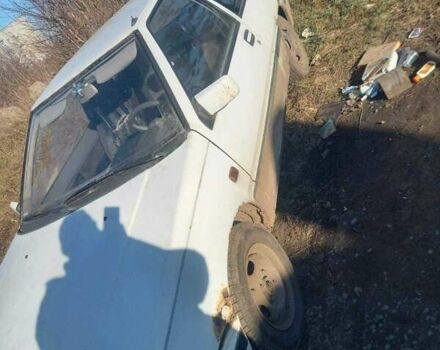 Белый Мицубиси Кольт, объемом двигателя 1.2 л и пробегом 215 тыс. км за 284 $, фото 1 на Automoto.ua