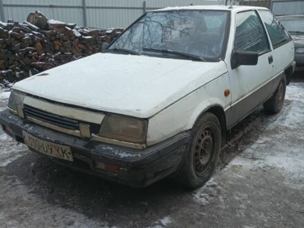 Білий Міцубісі Кольт, об'ємом двигуна 0 л та пробігом 325 тис. км за 591 $, фото 1 на Automoto.ua