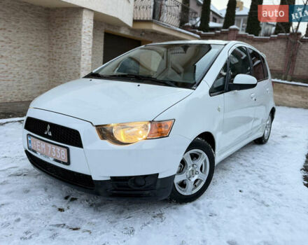 Белый Мицубиси Кольт, объемом двигателя 1.3 л и пробегом 120 тыс. км за 5550 $, фото 1 на Automoto.ua