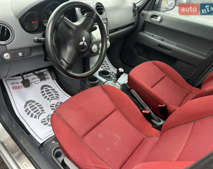 Бежевый Мицубиси Кольт, объемом двигателя 1.3 л и пробегом 189 тыс. км за 3850 $, фото 17 на Automoto.ua