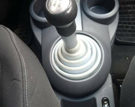 Бежевый Мицубиси Кольт, объемом двигателя 1.33 л и пробегом 280 тыс. км за 3900 $, фото 3 на Automoto.ua