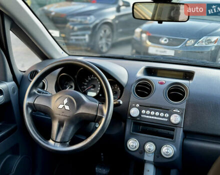Міцубісі Кольт 2008 у Одесі на Automoto.ua Бежевий Міцубісі Кольт, об'ємом двигуна 1.33 л та пробігом 138 тис. км за 5000 $, фото 26 на Automoto.ua
