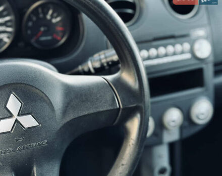 Міцубісі Кольт 2008 у Одесі на Automoto.ua Бежевий Міцубісі Кольт, об'ємом двигуна 1.33 л та пробігом 138 тис. км за 5000 $, фото 21 на Automoto.ua
