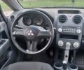 Бежевый Мицубиси Кольт, объемом двигателя 1.33 л и пробегом 280 тыс. км за 3900 $, фото 4 на Automoto.ua