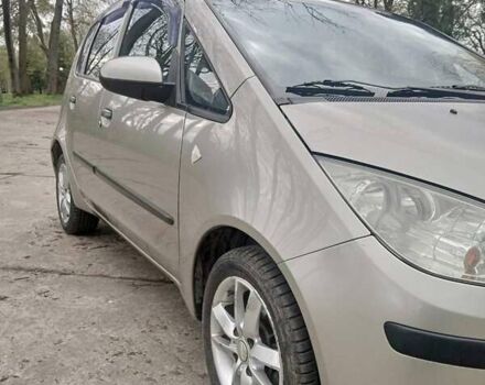 Бежевый Мицубиси Кольт, объемом двигателя 1.33 л и пробегом 280 тыс. км за 3900 $, фото 9 на Automoto.ua