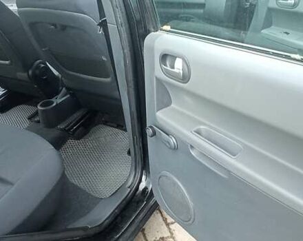 Міцубісі Кольт 2005 у Житомирі на Automoto.ua Чорний Міцубісі Кольт, об'ємом двигуна 1.33 л та пробігом 156 тис. км за 3598 $, фото 52 на Automoto.ua