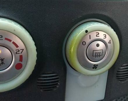 Міцубісі Кольт 2005 у Житомирі на Automoto.ua Чорний Міцубісі Кольт, об'ємом двигуна 1.33 л та пробігом 156 тис. км за 3598 $, фото 34 на Automoto.ua