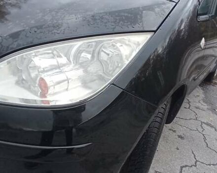 Міцубісі Кольт 2005 у Житомирі на Automoto.ua Чорний Міцубісі Кольт, об'ємом двигуна 1.33 л та пробігом 156 тис. км за 3598 $, фото 12 на Automoto.ua