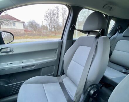 Чорний Міцубісі Кольт, об'ємом двигуна 1.1 л та пробігом 228 тис. км за 3150 $, фото 5 на Automoto.ua