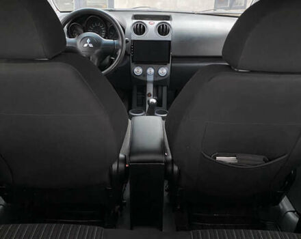 Черный Мицубиси Кольт, объемом двигателя 1.3 л и пробегом 114 тыс. км за 4000 $, фото 12 на Automoto.ua