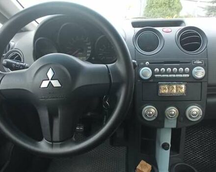 Міцубісі Кольт 2005 у Житомирі на Automoto.ua Чорний Міцубісі Кольт, об'ємом двигуна 1.33 л та пробігом 156 тис. км за 3598 $, фото 35 на Automoto.ua