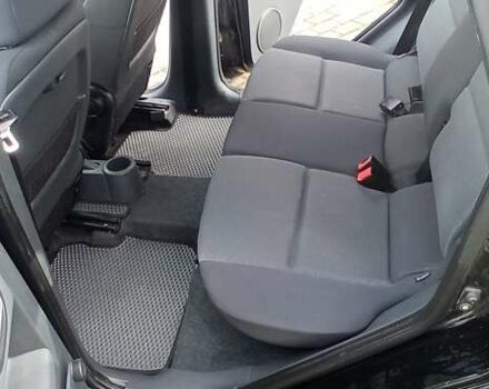 Міцубісі Кольт 2005 у Житомирі на Automoto.ua Чорний Міцубісі Кольт, об'ємом двигуна 1.33 л та пробігом 156 тис. км за 3598 $, фото 31 на Automoto.ua