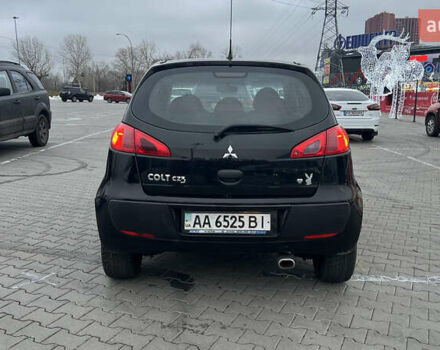 Чорний Міцубісі Кольт, об'ємом двигуна 1.3 л та пробігом 134 тис. км за 3600 $, фото 4 на Automoto.ua