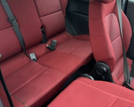 Черный Мицубиси Кольт, объемом двигателя 1.3 л и пробегом 134 тыс. км за 3600 $, фото 5 на Automoto.ua