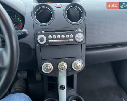 Чорний Міцубісі Кольт, об'ємом двигуна 1.3 л та пробігом 134 тис. км за 3600 $, фото 11 на Automoto.ua