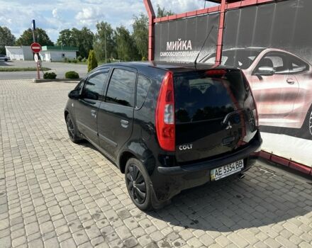 Міцубісі Кольт 2006 у Мукачеве на Automoto.ua Чорний Міцубісі Кольт, об'ємом двигуна 1.3 л та пробігом 255 тис. км за 2000 $, фото 3 на Automoto.ua
