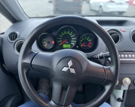 Черный Мицубиси Кольт, объемом двигателя 1.3 л и пробегом 134 тыс. км за 3600 $, фото 2 на Automoto.ua