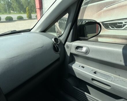 Міцубісі Кольт 2006 у Мукачеве на Automoto.ua Чорний Міцубісі Кольт, об'ємом двигуна 1.3 л та пробігом 255 тис. км за 2000 $, фото 9 на Automoto.ua