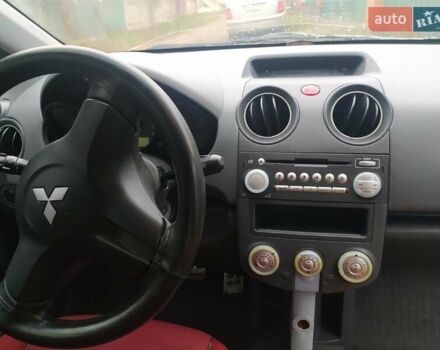 Черный Мицубиси Кольт, объемом двигателя 1.33 л и пробегом 151 тыс. км за 4500 $, фото 4 на Automoto.ua