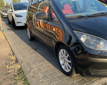 Черный Мицубиси Кольт, объемом двигателя 1.3 л и пробегом 2 тыс. км за 4300 $, фото 1 на Automoto.ua