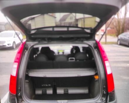 Чорний Міцубісі Кольт, об'ємом двигуна 1.3 л та пробігом 184 тис. км за 5000 $, фото 6 на Automoto.ua