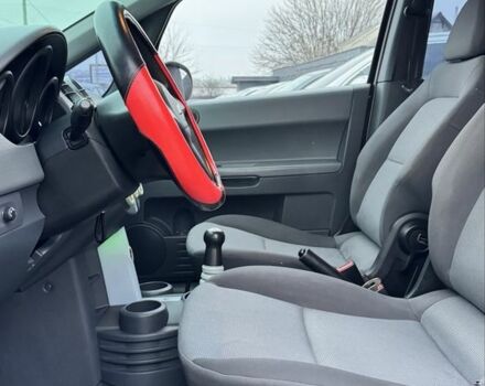 Черный Мицубиси Кольт, объемом двигателя 1.3 л и пробегом 154 тыс. км за 4700 $, фото 10 на Automoto.ua